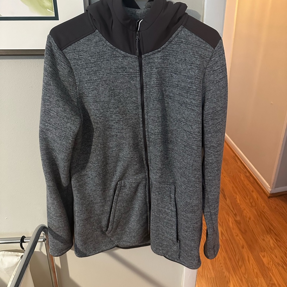 Under Armour Gray Lightweight Sweater Shirt Jacket